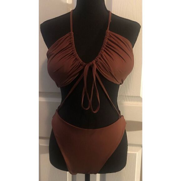Qinsen Swimsuit Size Large - Picture 1 of 3